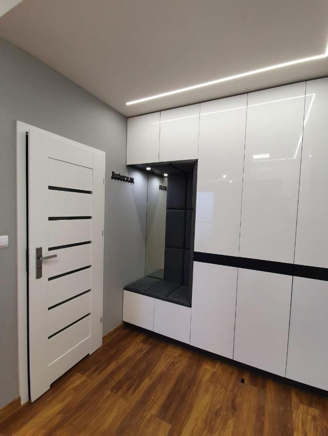 Nowe Apartamenty Ilawa Odnowiciela Z Klimatyzacja Kültér fotó